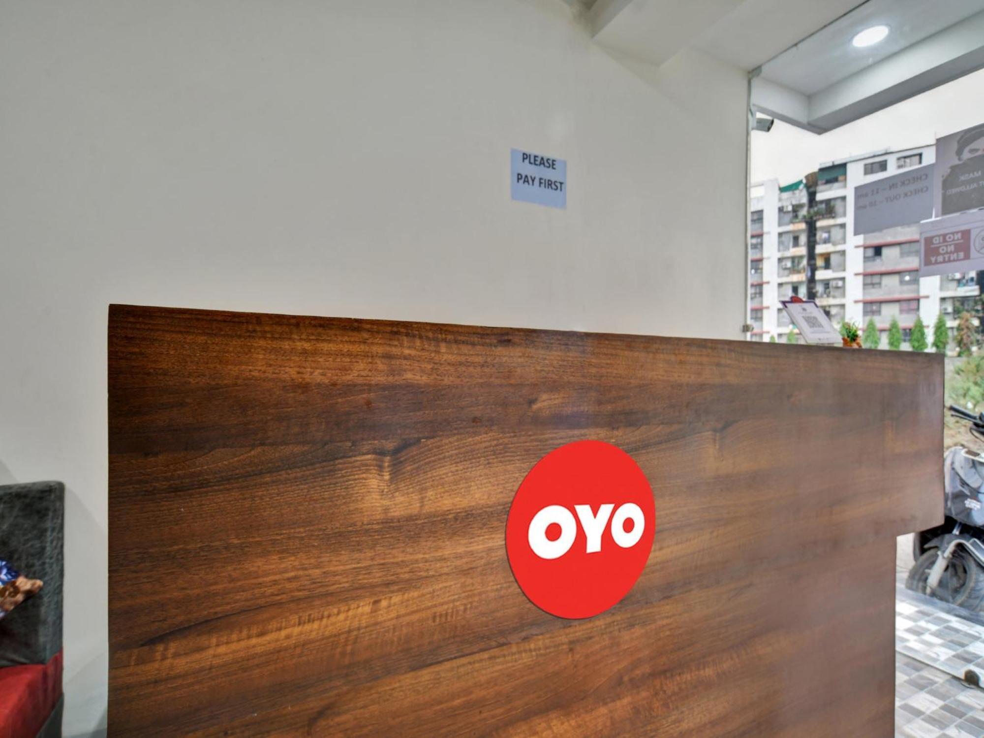 Oyo Hotel Dr Greens Indore Eksteriør billede